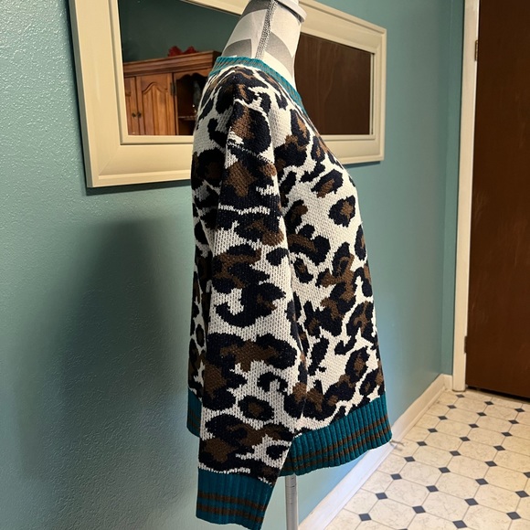 Anthropologie ODDY Leopard print Sweater - Picture 4 of 7